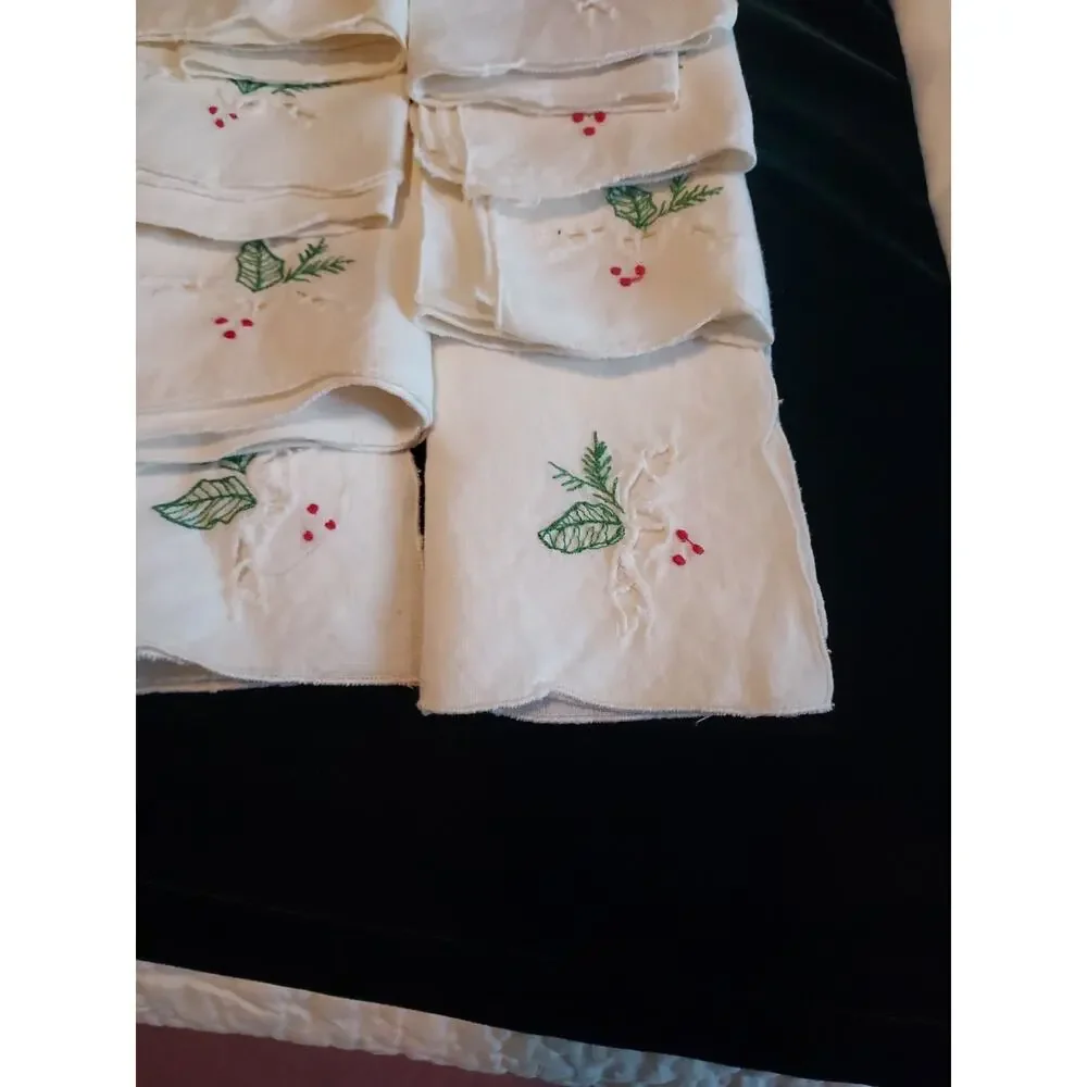 Tablecloth + 8 napkins Set of Linens Christmas White cutwork 60